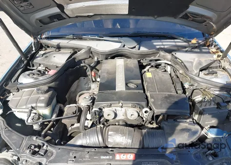 2005 Mercedes-Benz C 230 Kompressor Sport z USA, uszkodzony, nr VIN WDBRF40J95F703184